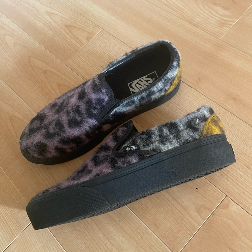 Vans (New)